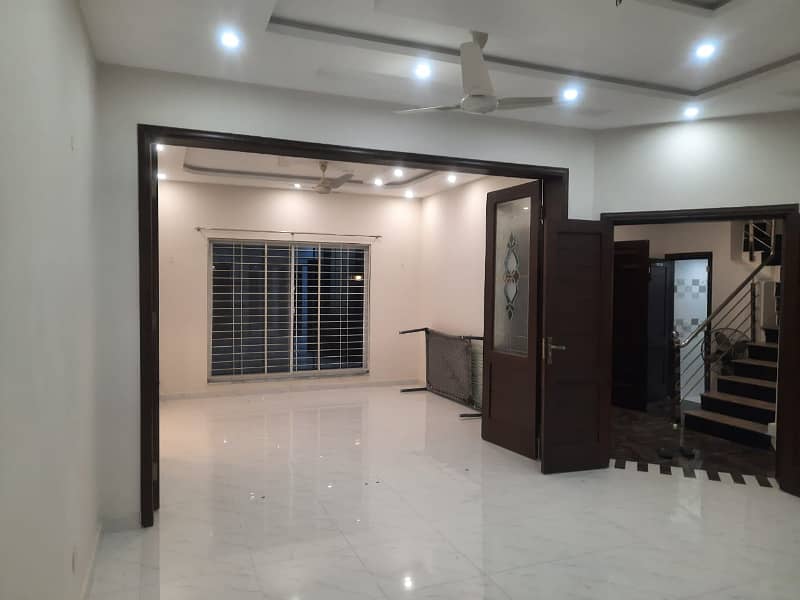 BRAND NEW 10 MARLA HOUSE FOR RENT BAHRIA ORCHARD LAHORE 22