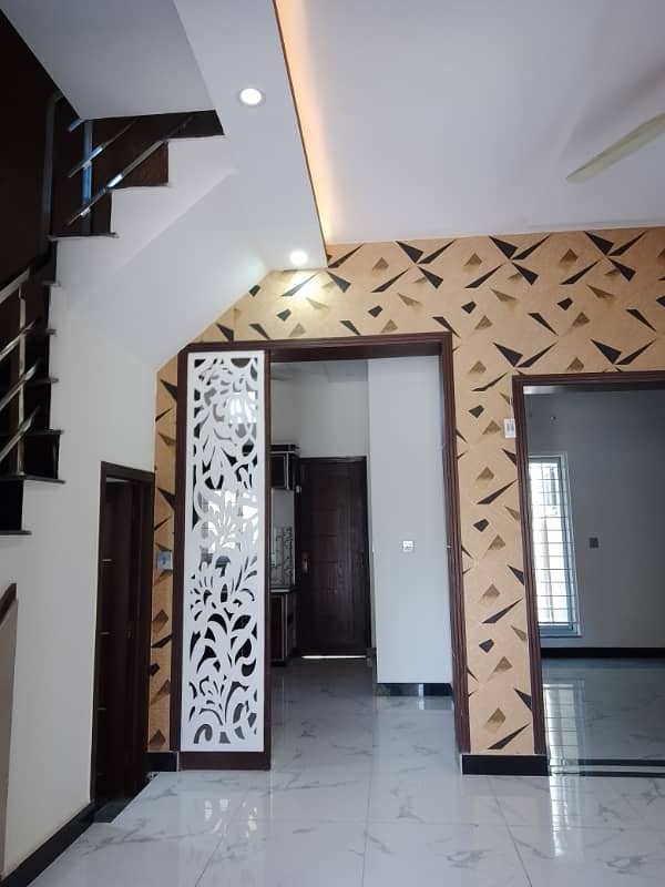 3 BEDS 5 MARLA BRAND NEW HOUSE FOR RENT LOCATED BAHRIA ORCHARD LAHORE 14