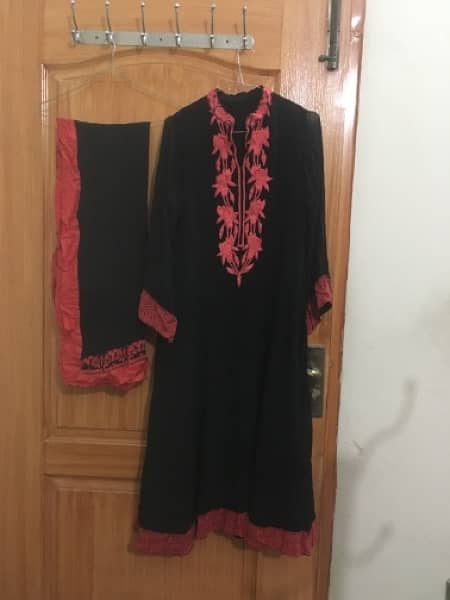 two pice suits ha pure chiffon ka best condition 3