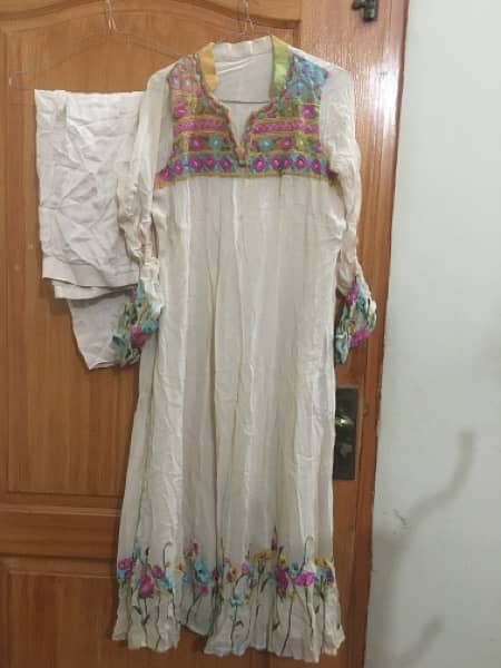 two pice suits ha pure chiffon ka best condition 5