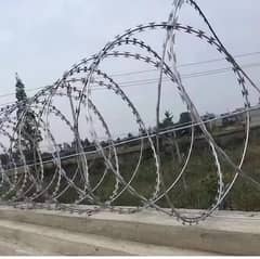 Construction Security Fencing/ fence, wires