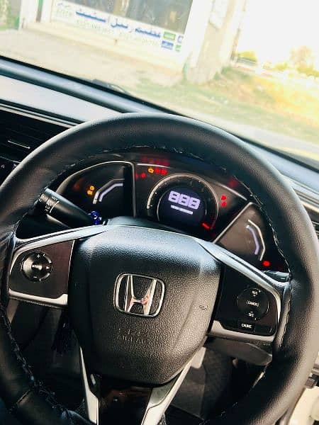 Honda civic Orial For sale inventor Rate 5
