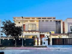 Low Budget 1 Kanal Modern House For Sale Bahria Town Lahore 0