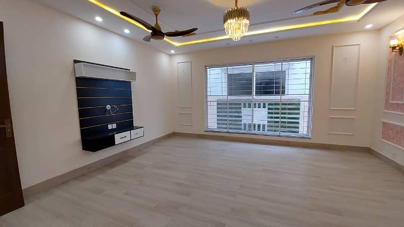 1 Kanal Brand New Fully Luxurious House For Sale in Sector C Bahria Town Lahore 27