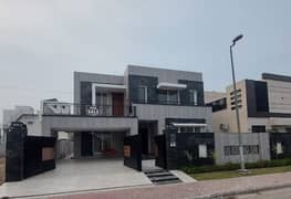 1 Kanal modern House For Sale available in Bahria Town Lahore 0