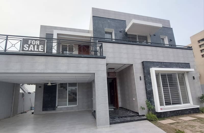1 Kanal modern House For Sale available in Bahria Town Lahore 2