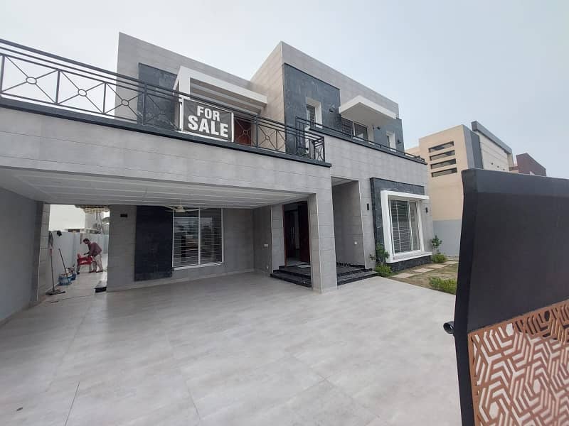 1 Kanal modern House For Sale available in Bahria Town Lahore 3