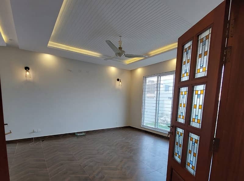1 Kanal modern House For Sale available in Bahria Town Lahore 5