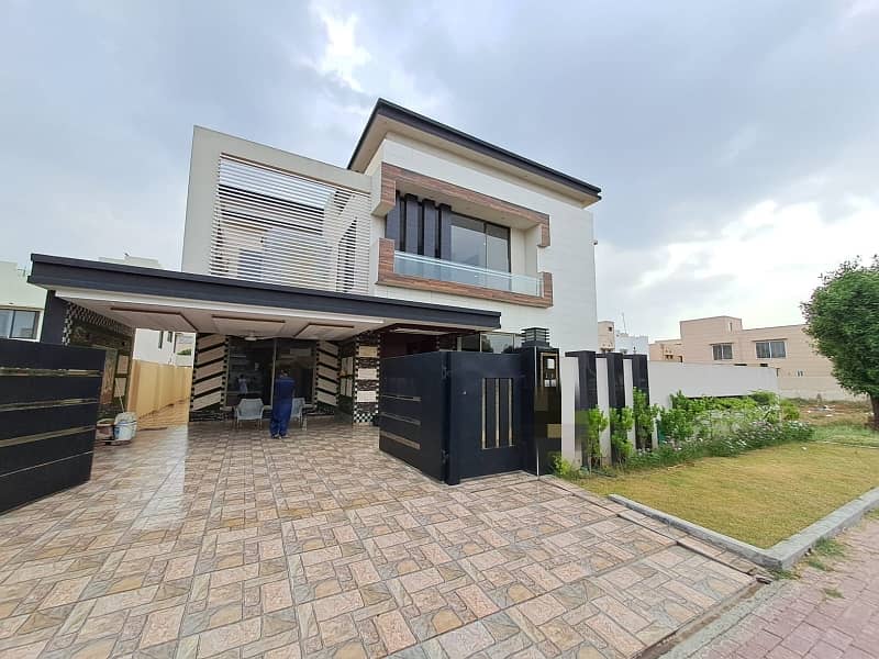1kanal House For Sale In Bahria Town Lahore 0
