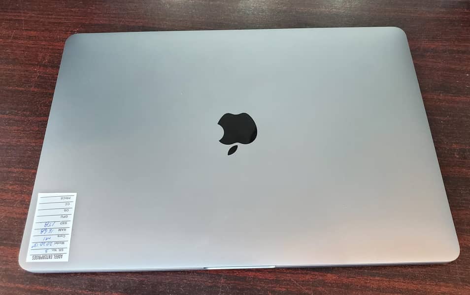 CTO Macbook Pro M1, 16gb Ram, 1Tb ssd 2