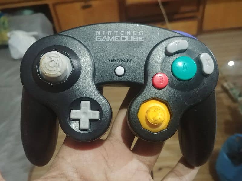Nintendo Gamecue controller 0
