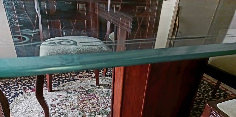 Beautiful and Brand New Glass Dining Table Set 12