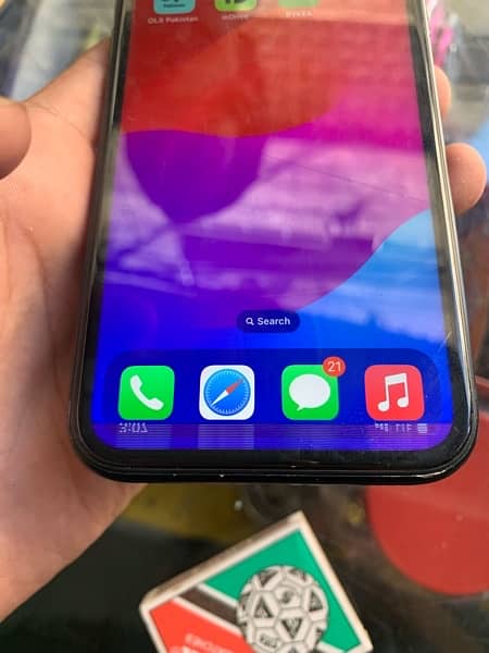 iphone xr non pta (water pack non active) 4