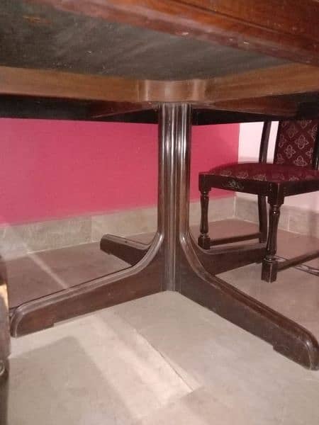 solid wooden dining table and 5 wooden chairs set 3