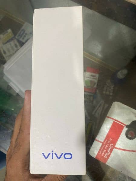 Vivo y21 with box 7