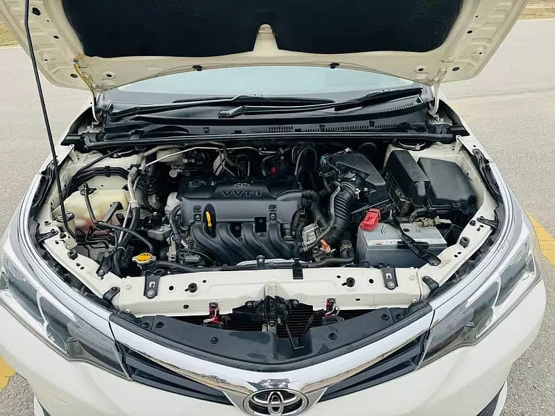 Toyota Corolla Gli Automatic 1.3 | 2018 Model 11