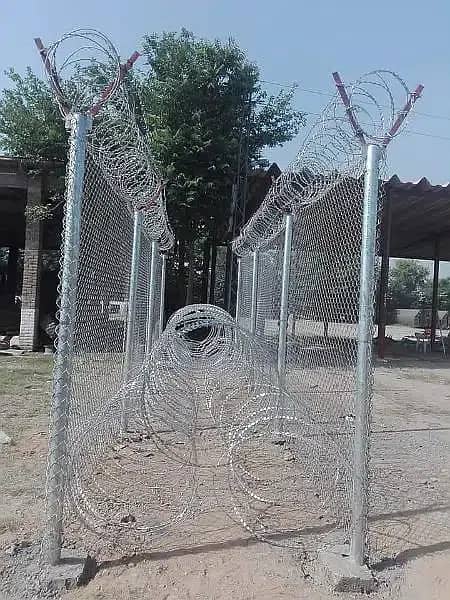 Grid Stations Heavy Guage Security Fencing 0300-702-8033/ Razor wire 4