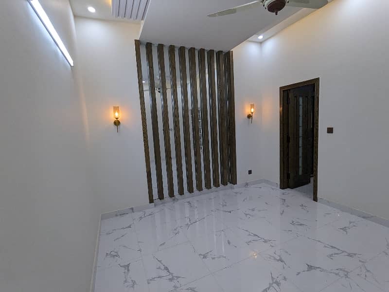 65 Fit Road Vip Brand New First Entery 7-1/2 Marla House Premium Leatest Modern Luxery Style Available For Sale In Johertown Phase 2 Lahore . Near Emporium Mall Double Storey Luxery House Sale By Fast Property Services With Original Pics 49