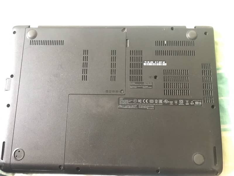 Lenovo laptop 4/5th generation 3