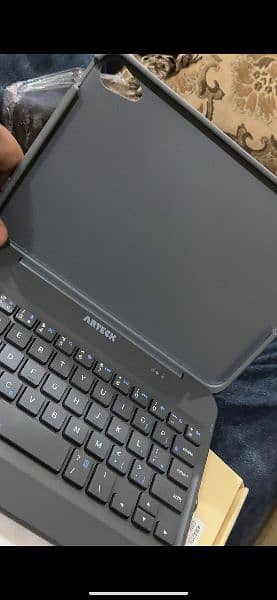 Arteck Bluetooth Keyboard Case for iPad Mini 6, 8.3-inch 0
