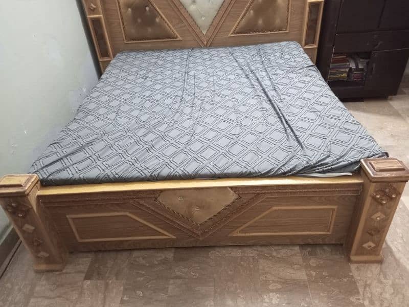Double size bed with mattress 1