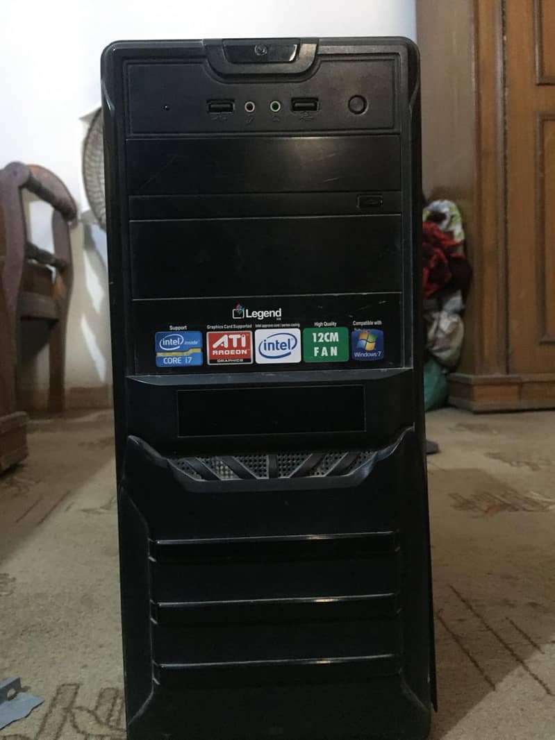 Core I7 4790 with Rx 590 8gb dual ssd 0