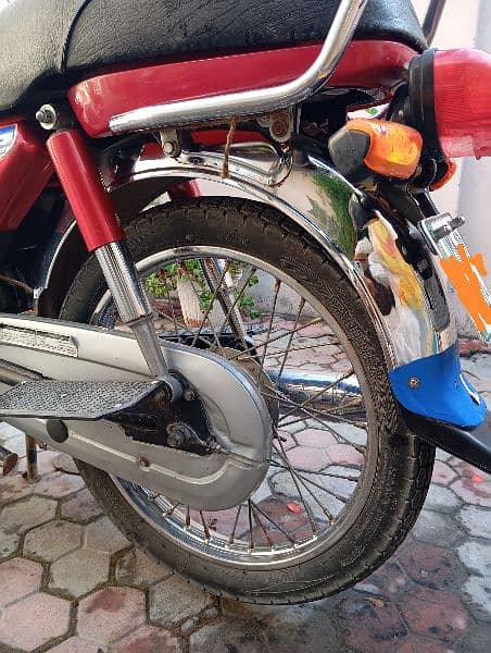 Honda CD 70 Model 2019 in good condition, for sale 4