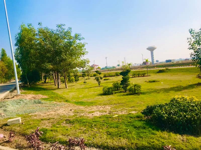 Prime Location: 5 Marla Residential Plot for Sale at LDA City Lahore 10