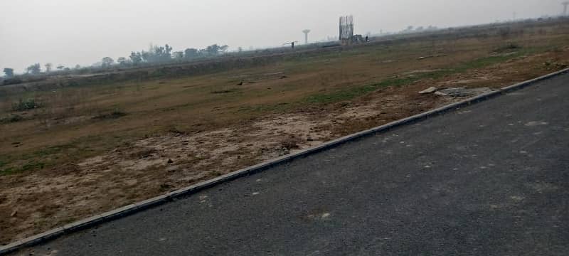 Prime Location: 5 Marla Residential Plot for Sale at LDA City Lahore 11