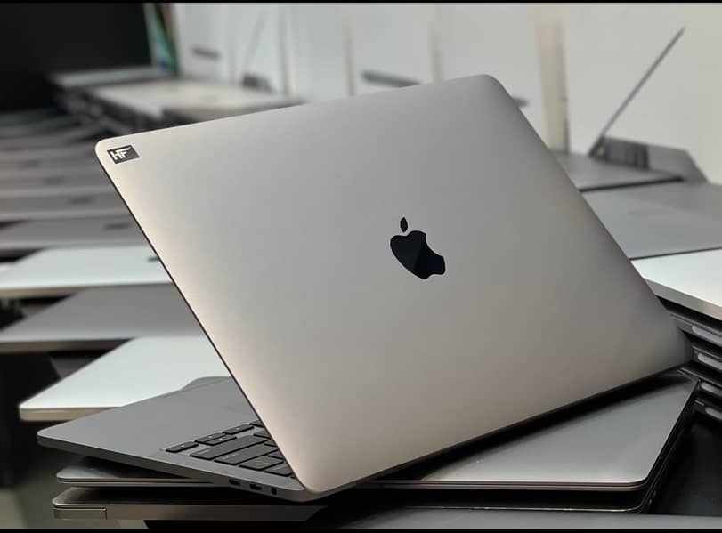 MacBook Pro 2020 512GB 16GB Ram Intel i5 13 Inch Display M3 M2 M1 2019 0
