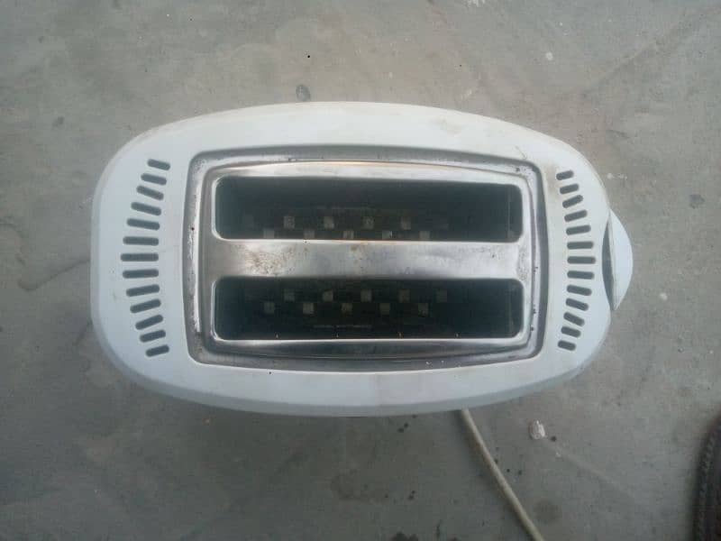 toaster for sale in reasonable price 6
