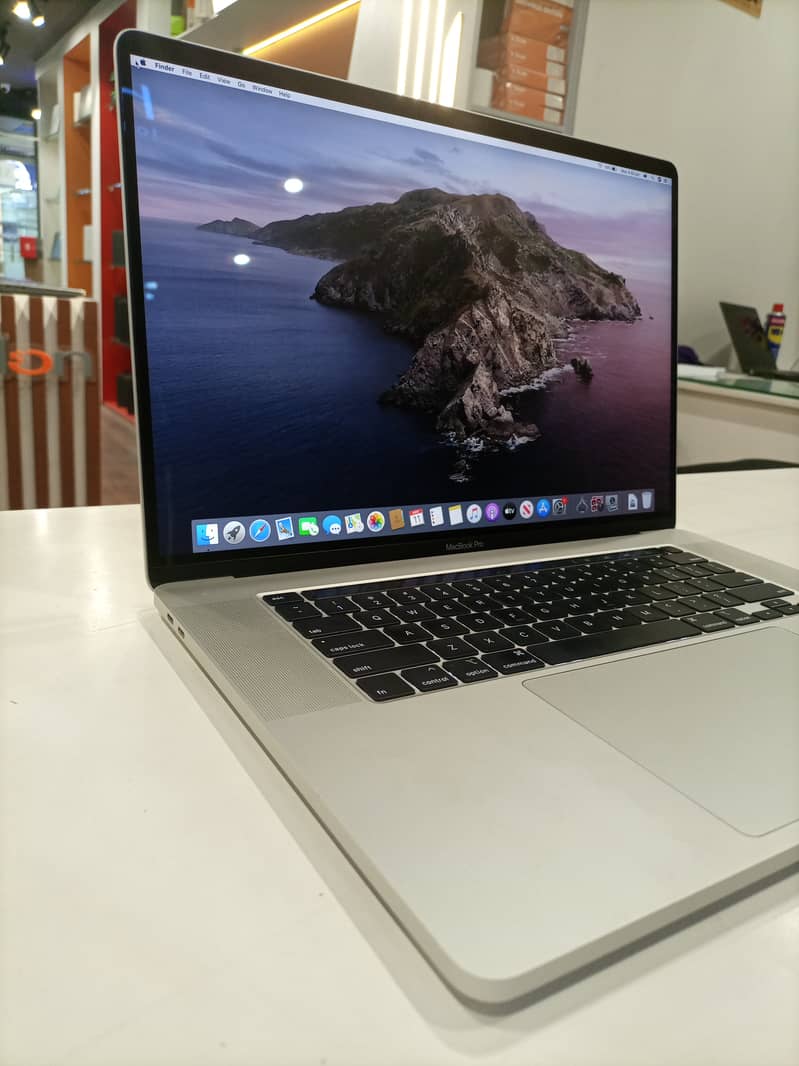 Apple MacBook Pro 2017 2018 2019 Core i5 i7 Laptop Imported Used 2