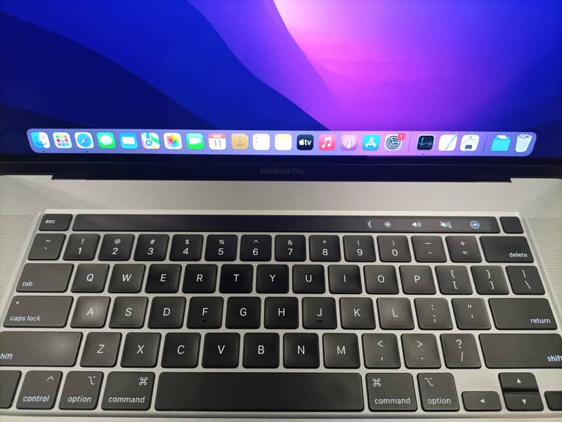 Apple MacBook Pro 2017 2018 2019 Core i5 i7 Laptop Imported Used 11