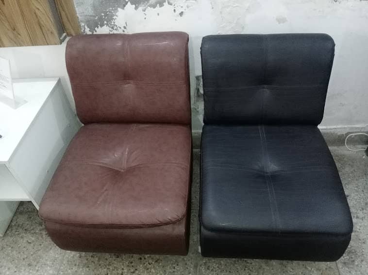 Sofa/Two Seater Sofa/Modren sofa 4