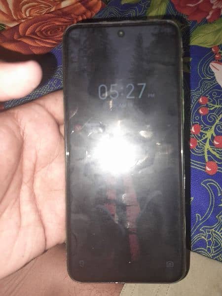 infinix hot 12 for sale 10/10 condition green color 6/128 with box 4
