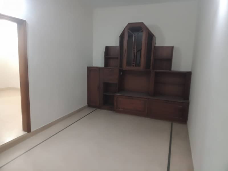 3 BED BEAUTIFUL HOUSE FOR RENT IN JOHAR TOWN 16