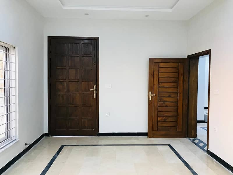 10 Marla Brand New Upper Portion Available For Rent in PAKISTAN TOWN Phase 2 Islamabad 3