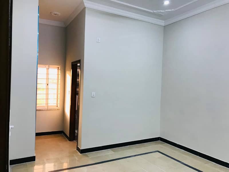 10 Marla Brand New Upper Portion Available For Rent in PAKISTAN TOWN Phase 2 Islamabad 7