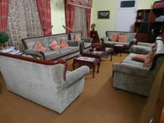 2 sofa set for sale 0
