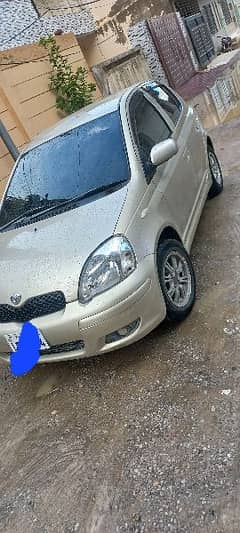 vitz 2003 [registered]2013 /1300cc  available in quetta air port road 0