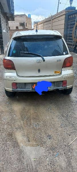 vitz 2003 [registered]2013 /1300cc  available in quetta air port road 4