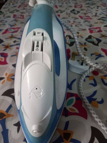 steam and dry iron 2 in 1 0
