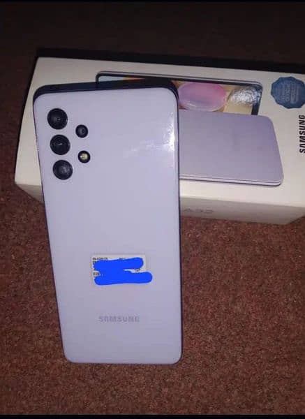 sumsung a32  10/10 condition with box charger 3