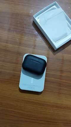Magsafe Wireless Power bank For sell 0