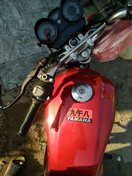 Yamaha YBZ125 for sale in very good condition in Sahiwal 3