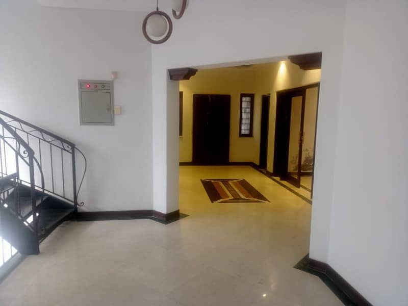 30 Marla Ideal Location Luxury House For Rent In A Block Model Town Lahore 7