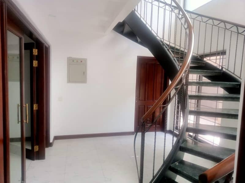 30 Marla Ideal Location Luxury House For Rent In A Block Model Town Lahore 18