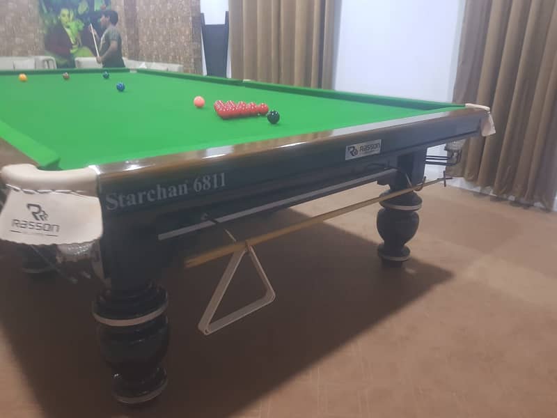 Snooker Table / Pool Table / golden snooker table 2