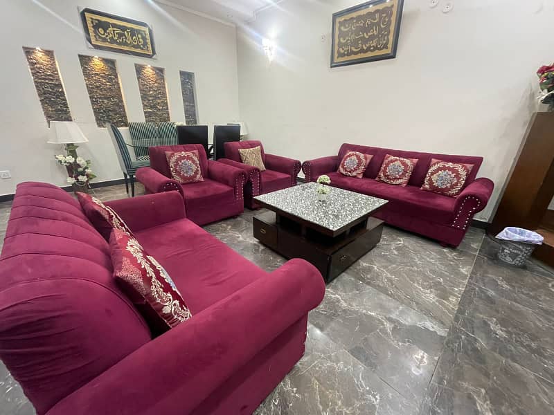 10 Marla FULLY FURNISHED House AVAILBLE FOR RENT BAHRIA TOWN PHASE 8 RAWALPINDI 7