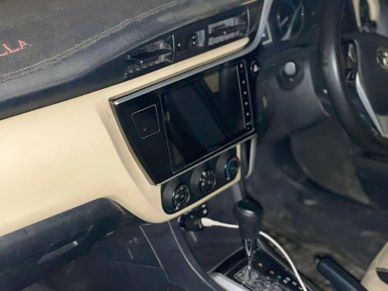 Toyota Corolla ALTIS 1.6 model 2019 automatic full original 4